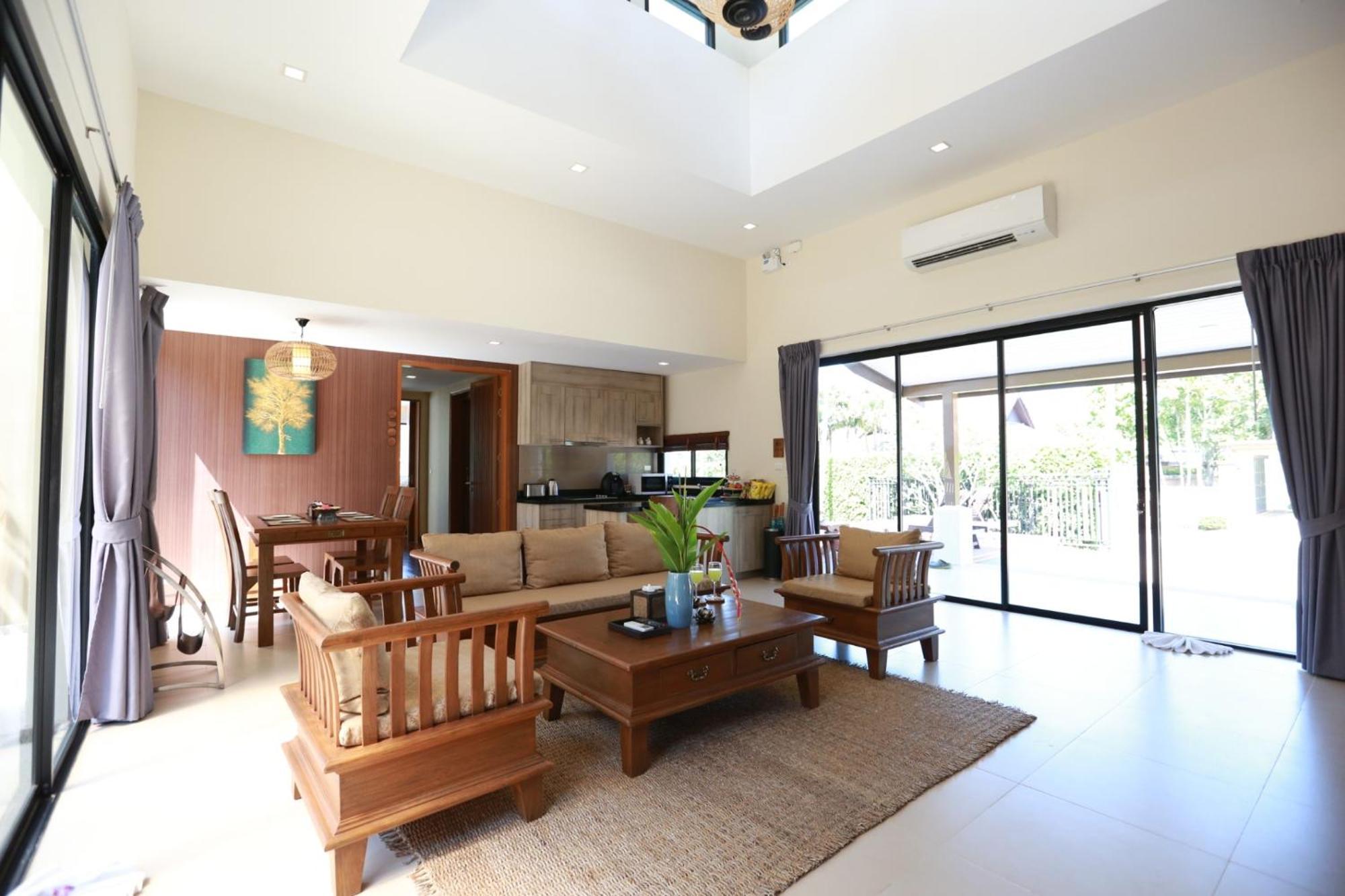 Ozone Villa Phuket Pa Khlok Extérieur photo