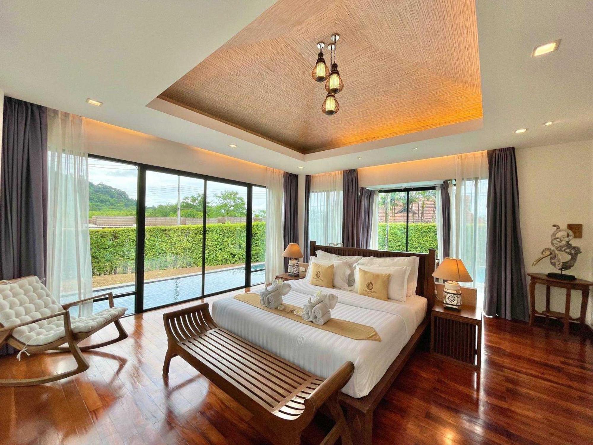 Ozone Villa Phuket Pa Khlok Extérieur photo