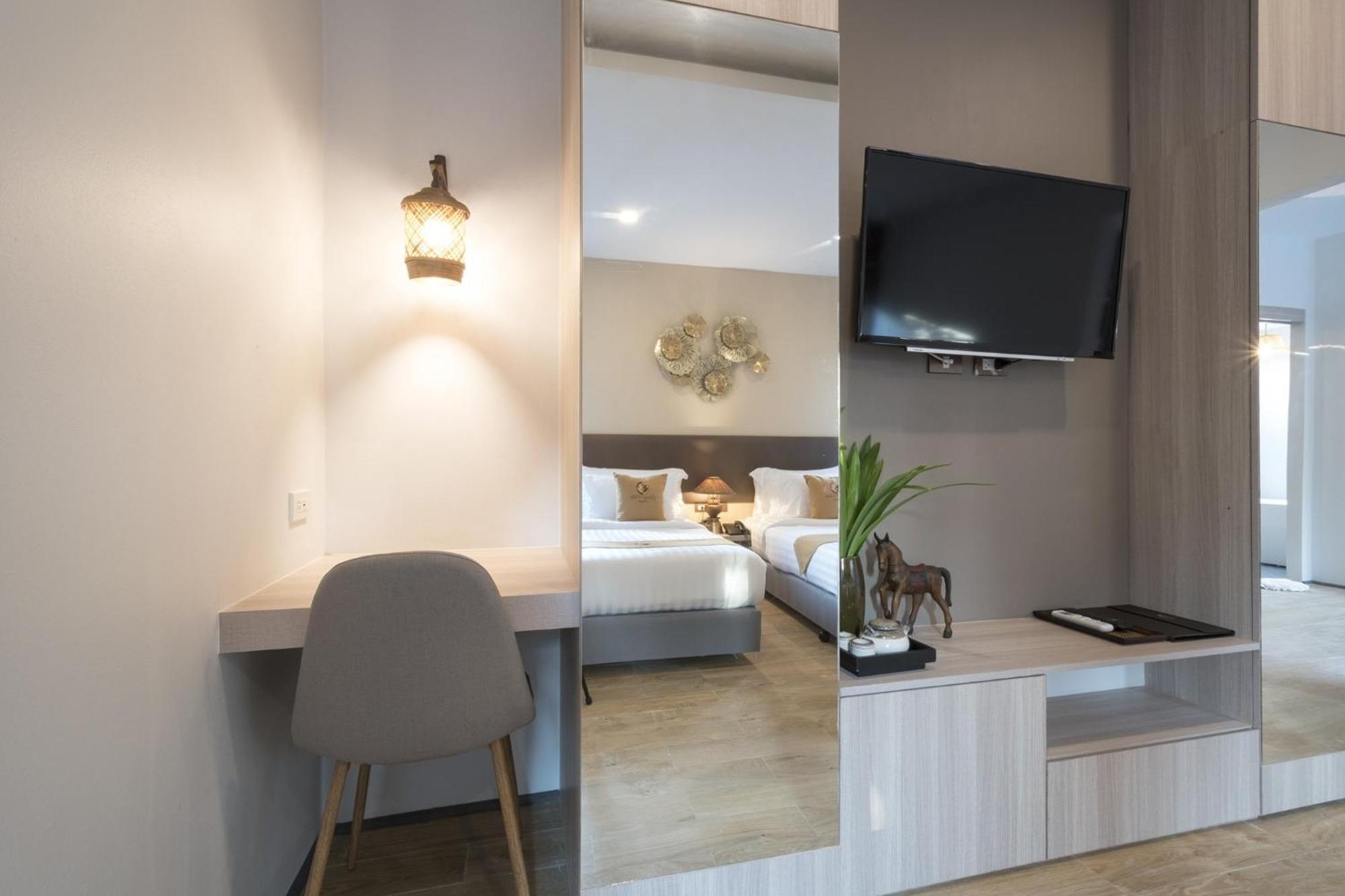 Ozone Villa Phuket Pa Khlok Extérieur photo